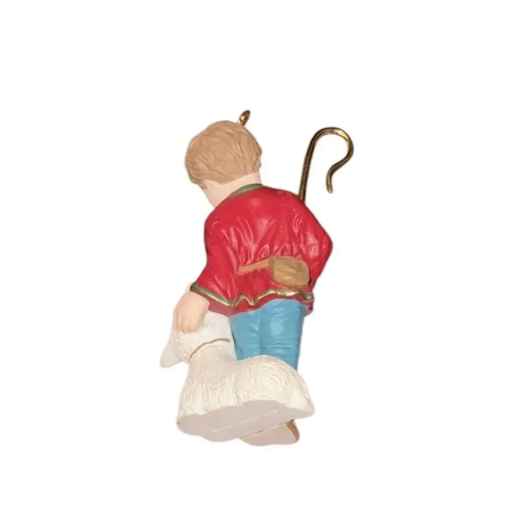 Hallmark no visible
